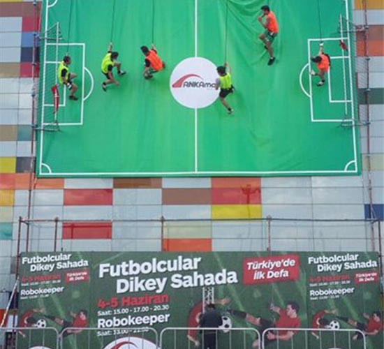 AnkaMall Vertical Football